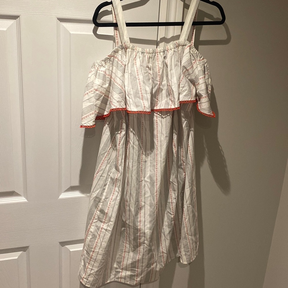Off the Shoulder Dress w/ straps. Never worn
